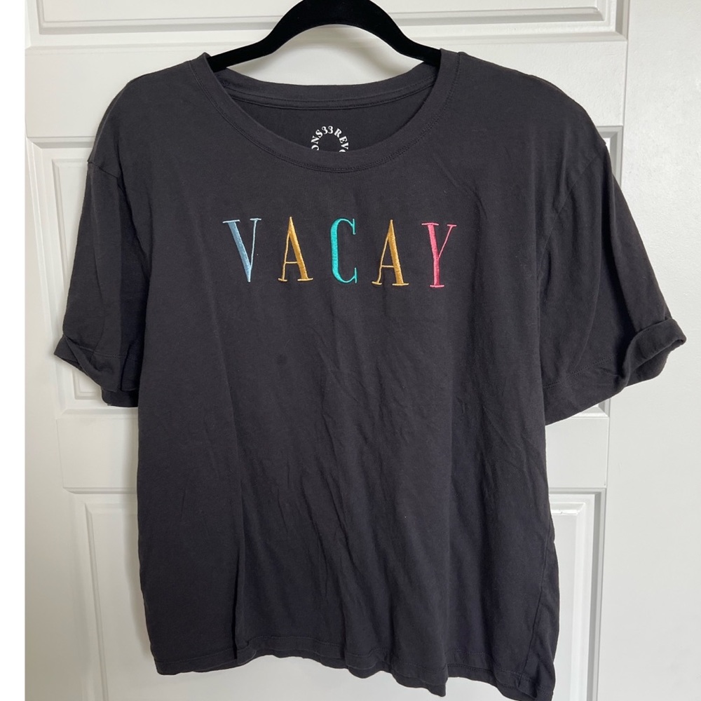 Vacay Graphic Tee